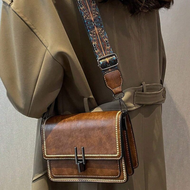 حقيبة كروس بودي كلاسيكية وأنيقة متعددة الاستخدامات بطراز عتيق مناسبة للخريف والشتاء، قابلة للتعديل والحمل على الكتف، حزام بسيط وواسع، مناسبة للذهاب للعمل والتسوق والمواعدة