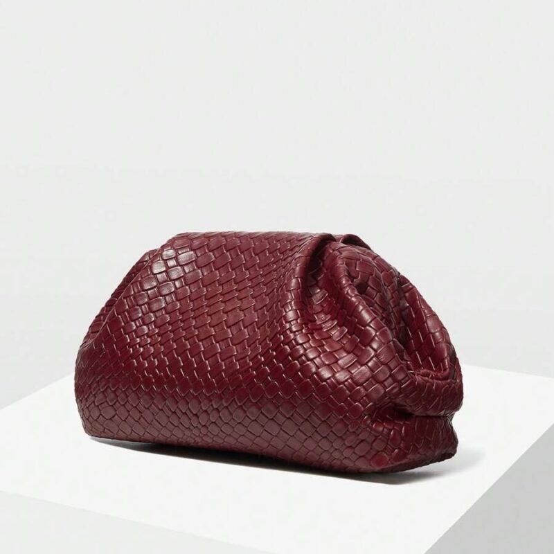 حقيبة يد نسائية عصرية بملمس متموج لون أحمر ، حقيبة عصرية للنساء أنيقة وفاخرة مناسبة ل- عيد الحب